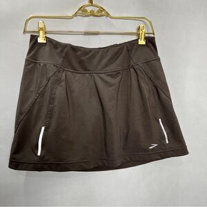 Brooks Mesh Athletic Skort Skirt Running Shadow Gray Size Small Built-In Shorts